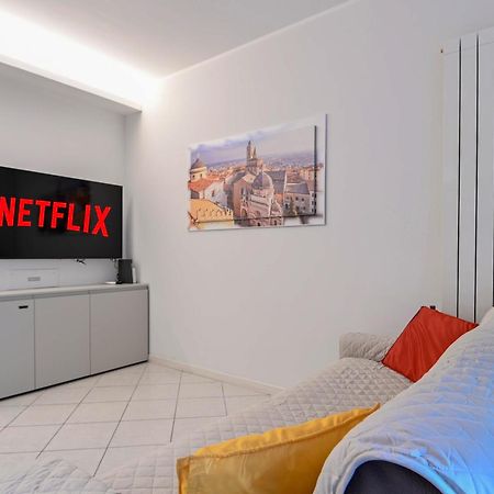 Bilocale Chic, 10 Min Aeroporto Milano-Bergamo, Box Auto E Aria Condizionata Apartment Seriate Exterior photo