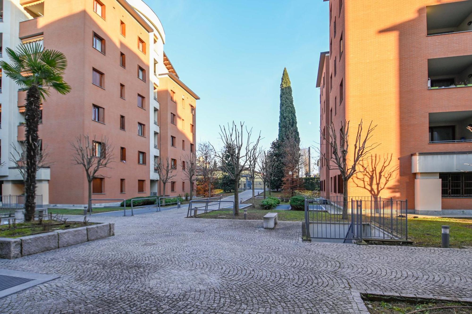 Bilocale Chic, 10 Min Aeroporto Milano-Bergamo, Box Auto E Aria Condizionata Apartment Seriate Exterior photo